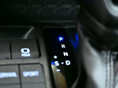 Used 2024 Toyota RAV4 XLE image 26