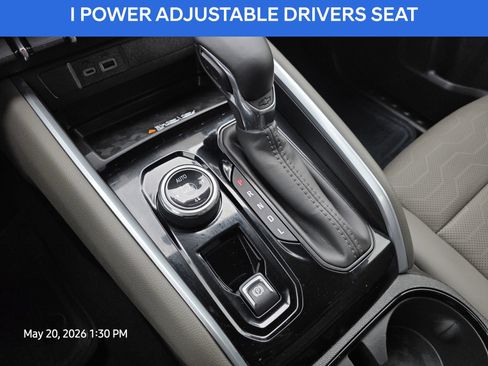 Used 2026 Chevrolet Colorado ZR2 w/ Technology Package AWD/4WD image 28