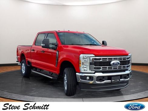 New 2026 Ford F250 XLT w/ FX4 Off-Road Package image 24