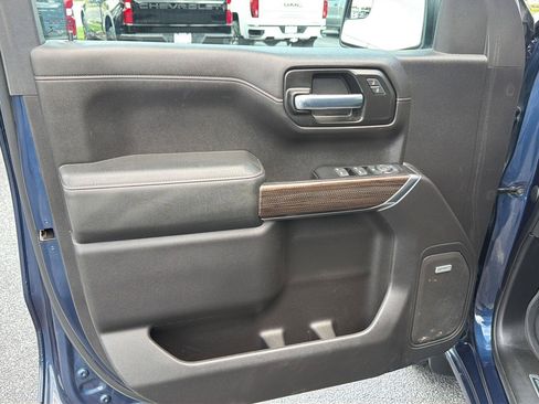 Used 2019 Chevrolet Silverado 1500 RST w/ All-Star Edition AWD/4WD image 16