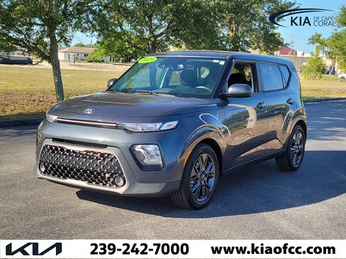 Certified 2021 Kia Soul EX image 3