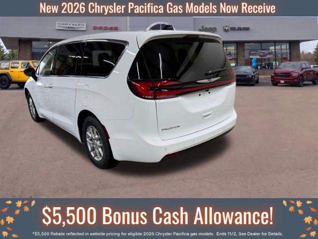 New 2026 Chrysler Pacifica Select FWD image 3