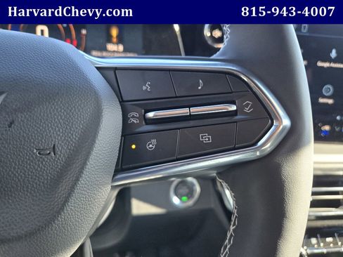 Used 2026 Chevrolet Traverse LT w/ Driver Confidence Package image 19