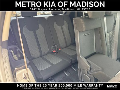 Used 2025 Kia Sorento LX FWD image 40