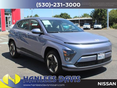 Used 2024 Hyundai Kona SE FWD image 5
