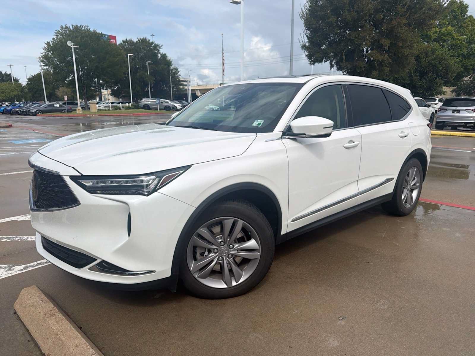 Used 2023 Acura MDX FWD image 1