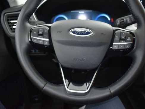 Used 2024 Ford Escape Platinum image 15