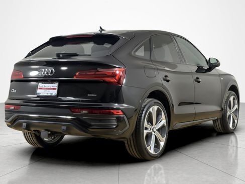 Used 2023 Audi Q5 2.0T Premium Plus w/ Premium Plus Package AWD/4WD image 5