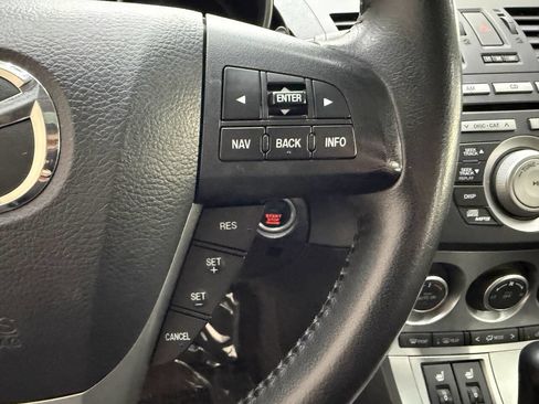 Used 2011 MAZDA MAZDA3 s Grand Touring w/ Tech Pkg FWD image 24