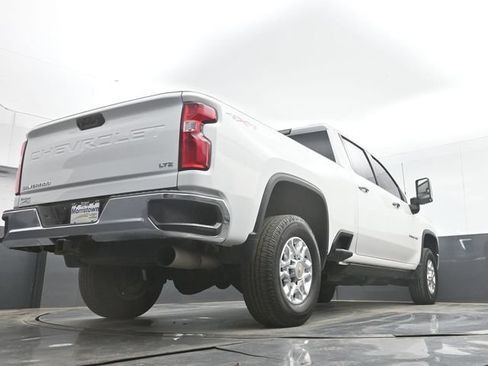 Used 2023 Chevrolet Silverado 2500 LTZ AWD/4WD image 43