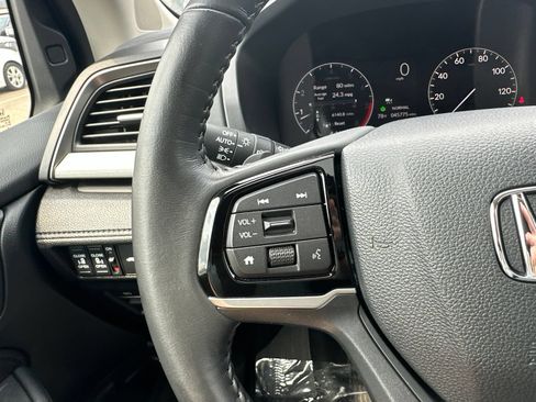 Used 2025 Honda Odyssey EX-L image 54