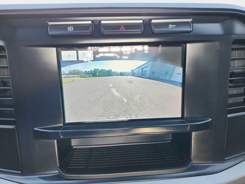 Used 2023 Ford F550 4x4 Regular Cab Super Duty image 13