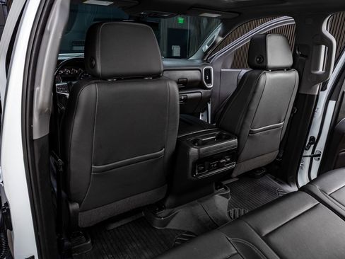 Used 2020 Chevrolet Silverado 1500 LT Trail Boss image 34