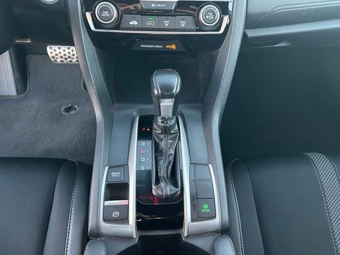Used 2020 Honda Civic Sport image 24