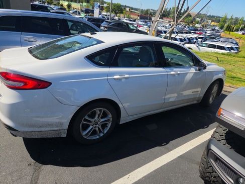 Used 2018 Ford Fusion S FWD image 4