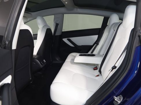 Used 2020 Tesla Model 3 Standard Range image 50