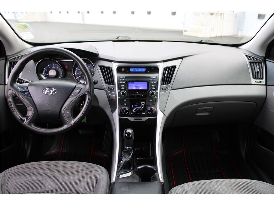 Used 2013 Hyundai Sonata GLS FWD image 10