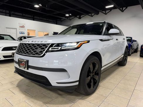 Used 2018 Land Rover Range Rover Velar S AWD/4WD image 11