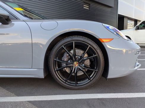 Certified 2024 Porsche 718 Cayman image 12