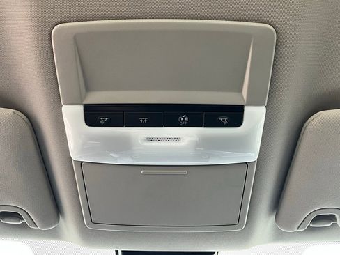 Used 2025 Nissan Altima 2.5 SR image 17