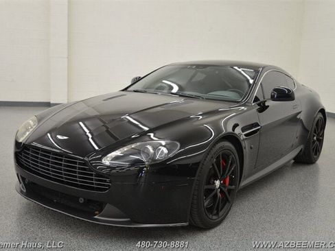 Used 2014 Aston Martin V8 Vantage Coupe image 2