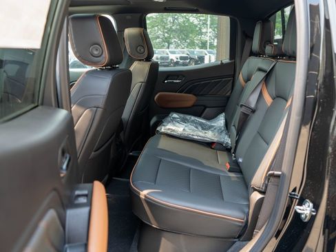 New 2026 GMC Canyon AT4 w/ Technology Plus Package AWD/4WD image 13