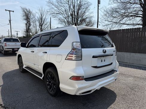 Used 2014 Lexus GX 460 Luxury w/ Driver Support Package image 9
