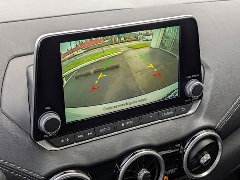 Used 2024 Nissan Sentra SV image 18