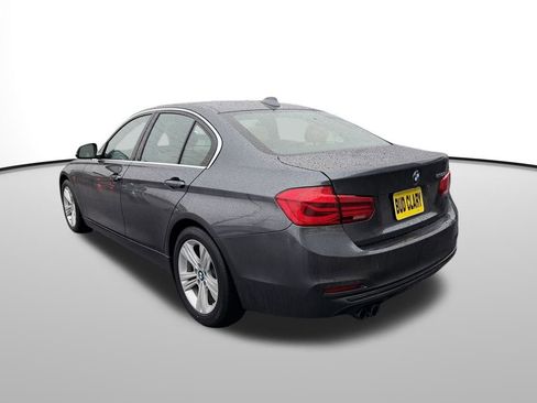 Used 2017 BMW 330i Sedan image 3