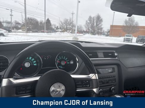 Used 2012 Ford Mustang Coupe image 19