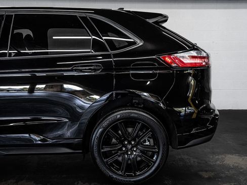 Used 2023 Ford Edge ST-Line AWD/4WD image 13