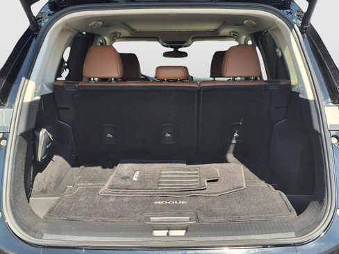 Certified 2025 Nissan Rogue Platinum w/ Platinum Premium Package image 16