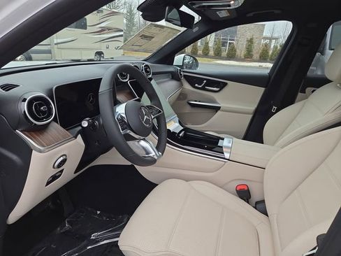 New 2026 Mercedes-Benz GLC 300 4MATIC image 23