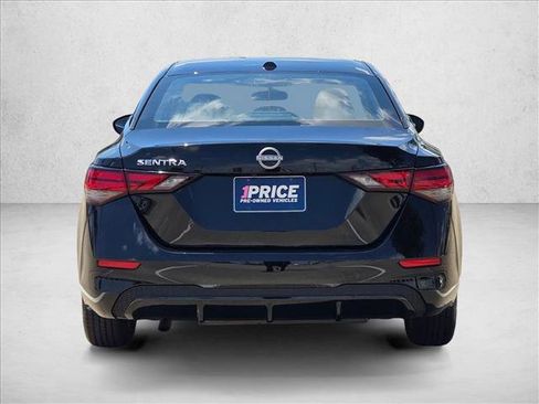 Used 2025 Nissan Sentra SV FWD image 7