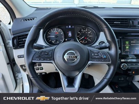 Used 2022 Nissan Rogue Sport SL image 13