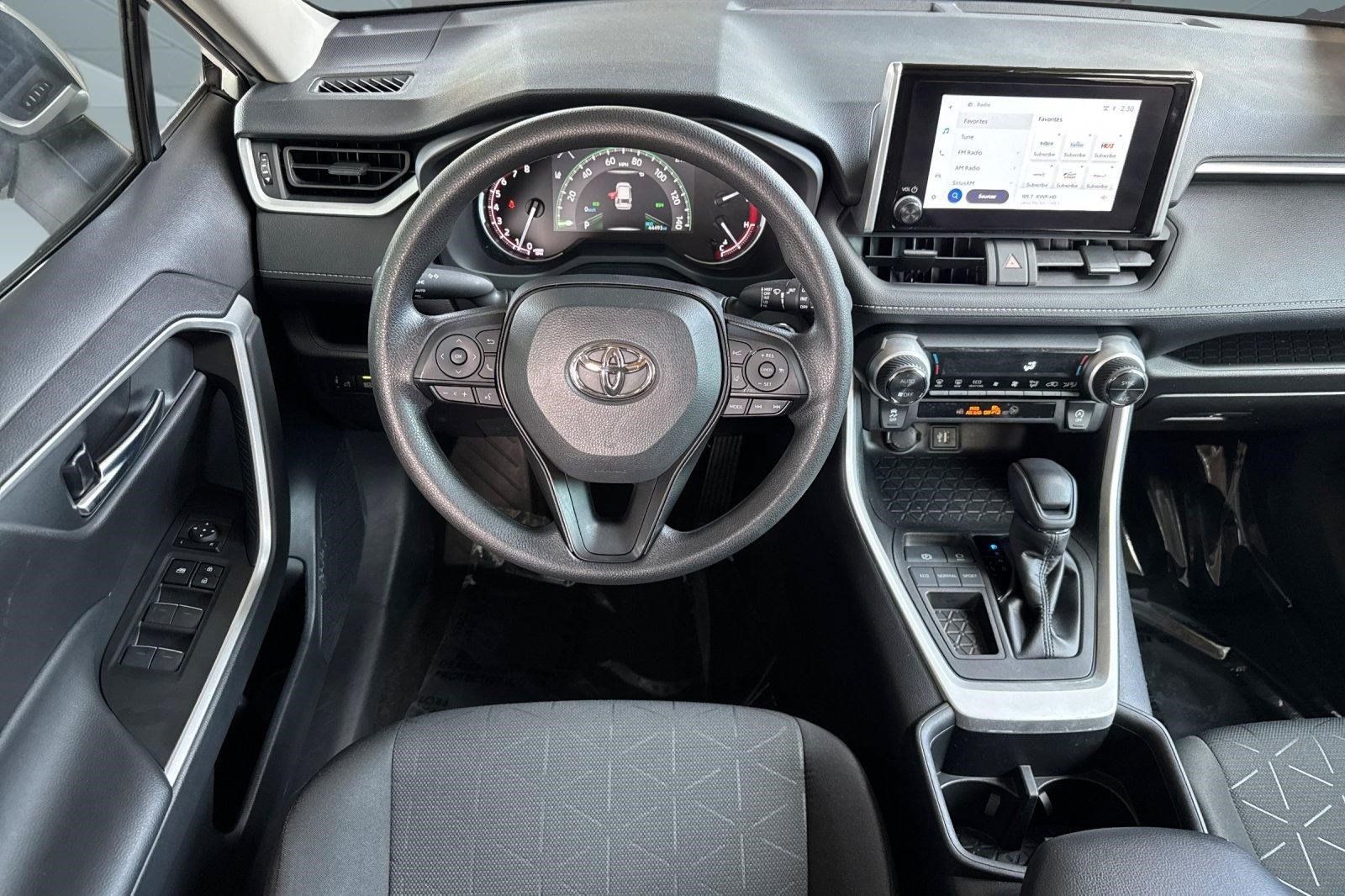 Used 2023 Toyota RAV4 XLE w/ Convenience Package FWD image 29