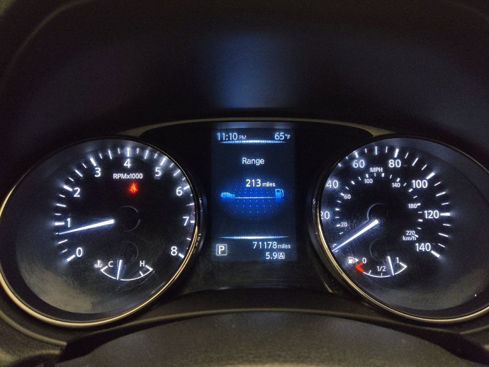 Used 2016 Nissan Rogue SV AWD/4WD image 23
