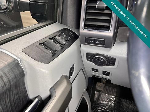 Used 2022 Ford F350 Limited image 8