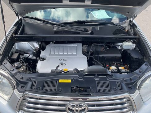 Used 2010 Toyota Highlander Limited AWD/4WD image 48