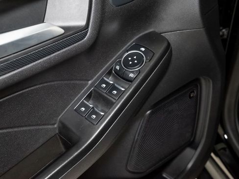 Used 2023 Ford Escape ST-Line Select w/ Tech Pack #2 image 11