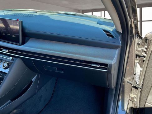 Used 2025 Hyundai Sonata SE image 25