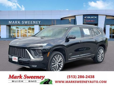Used 2025 Buick Enclave Avenir w/ Super Cruise Package AWD/4WD image 1