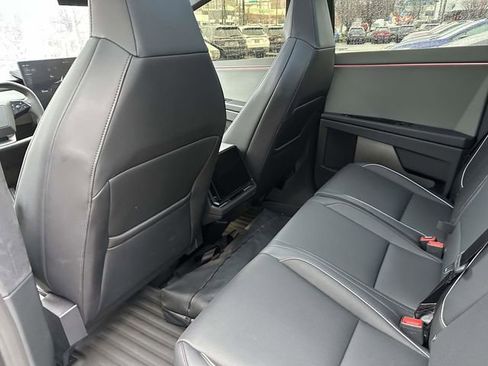 Used 2024 Tesla Cybertruck AWD Crew Cab image 23