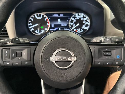 Used 2023 Nissan Rogue SV AWD/4WD image 21