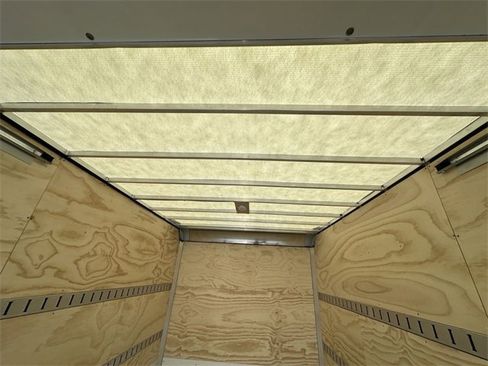 New 2024 Ford E-450 and Econoline 450 Super Duty w/ Power Windows & Locks Group image 37