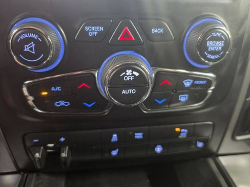 Used 2021 RAM 1500 Warlock AWD/4WD image 39