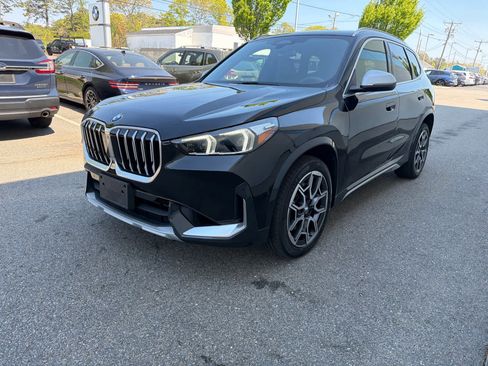 Certified 2023 BMW X1 xDrive28i w/ Convenience Package AWD/4WD image 4