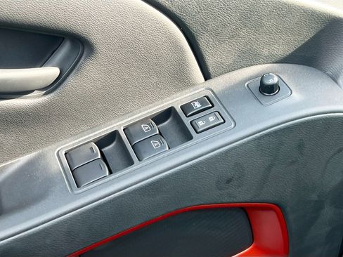 New 2026 Nissan Frontier PRO-4X AWD/4WD image 17