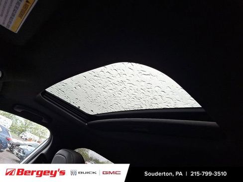 New 2026 Buick Envista Avenir FWD image 11