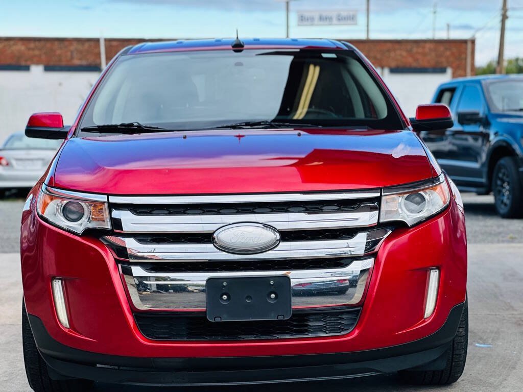 Used 2012 Ford Edge SEL FWD image 2